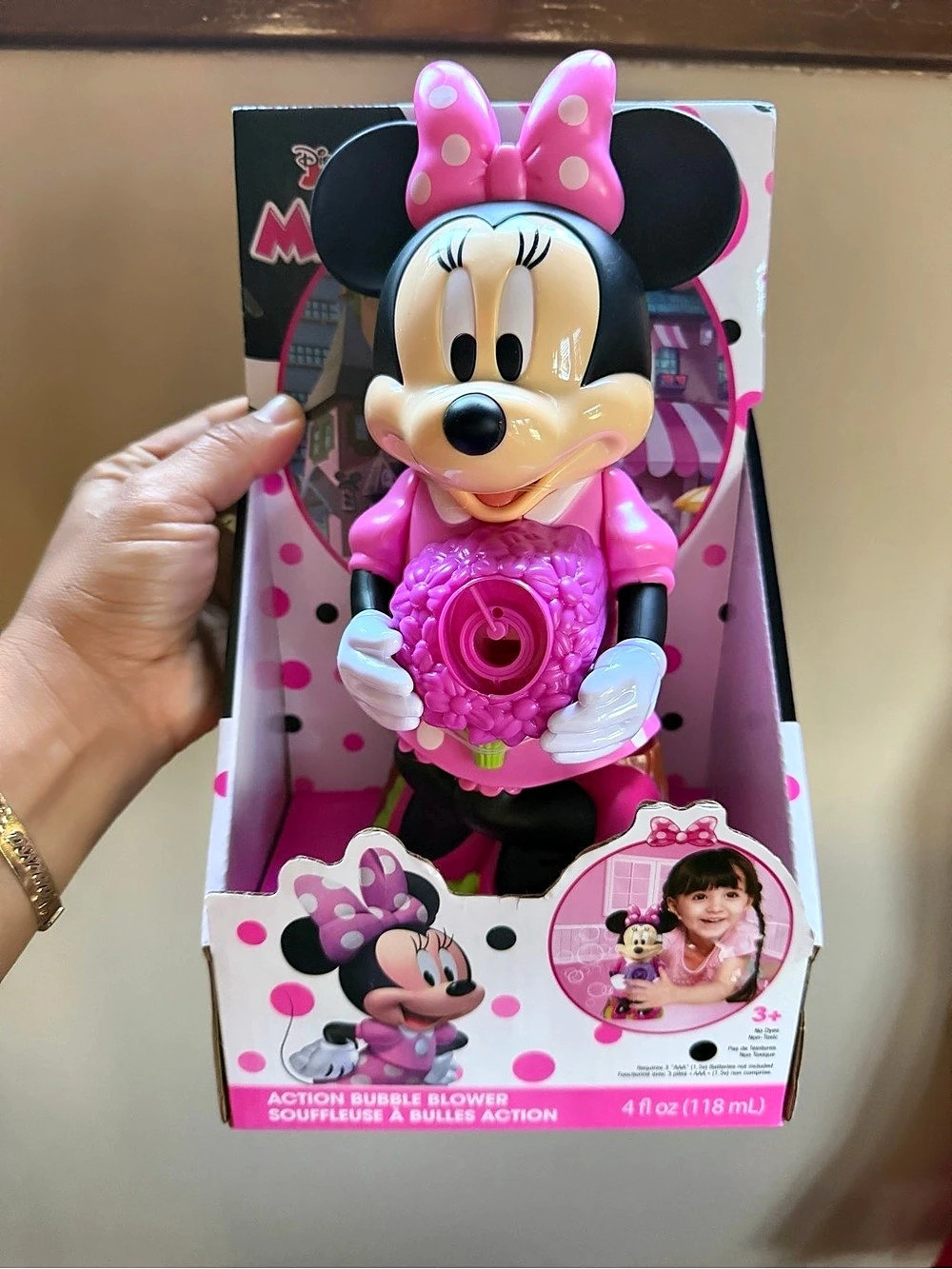 Disney Minnie Mouse Action Bubble Blower Action Bubble Blower NWT